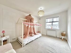 Photo 19- click for photo gallery